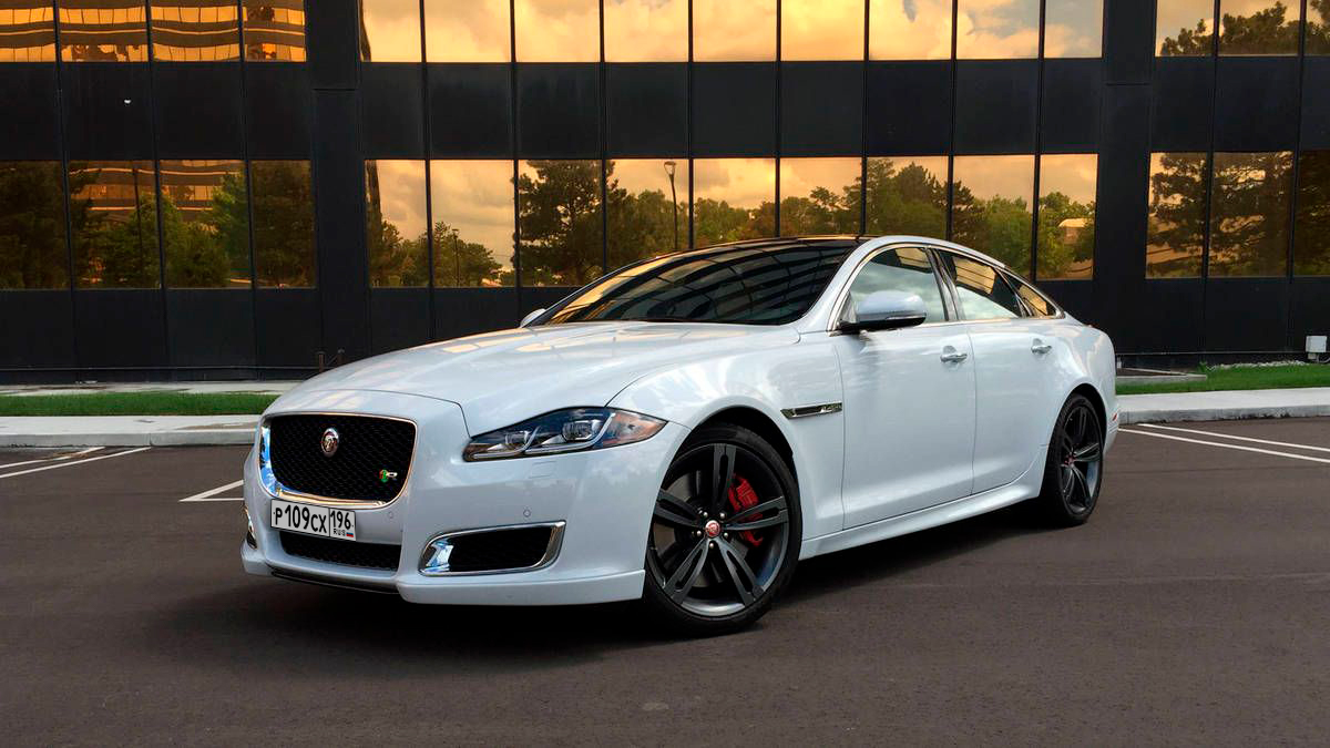Аренда Jaguar XJR