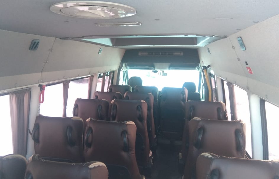 Mercedes Sprinter Classic на 18 посадочных мест